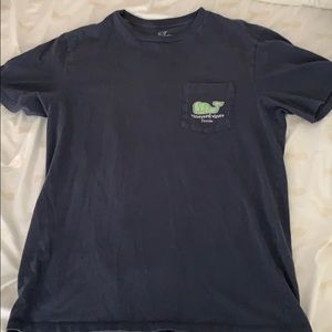 Navy blue Florida Vineyard Vines short sleeves tee